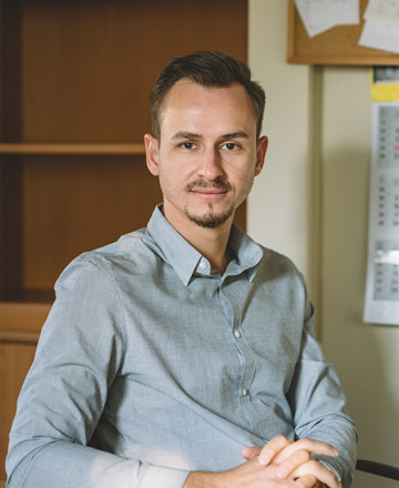 Szilágyi Gergely szakterületi üzletkötő-s
